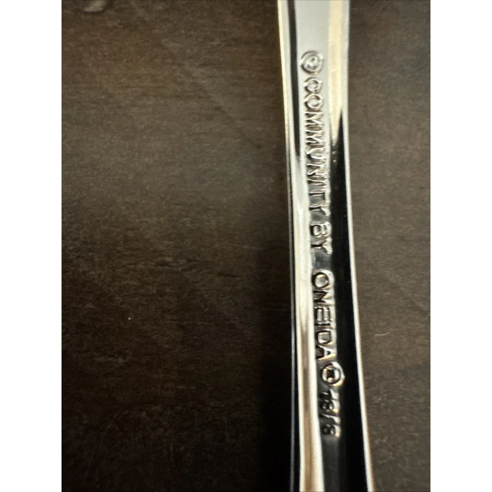 Oneida Celebrity SSS Salad Forks Stainless Flatware Silverware‎ Set Of 4